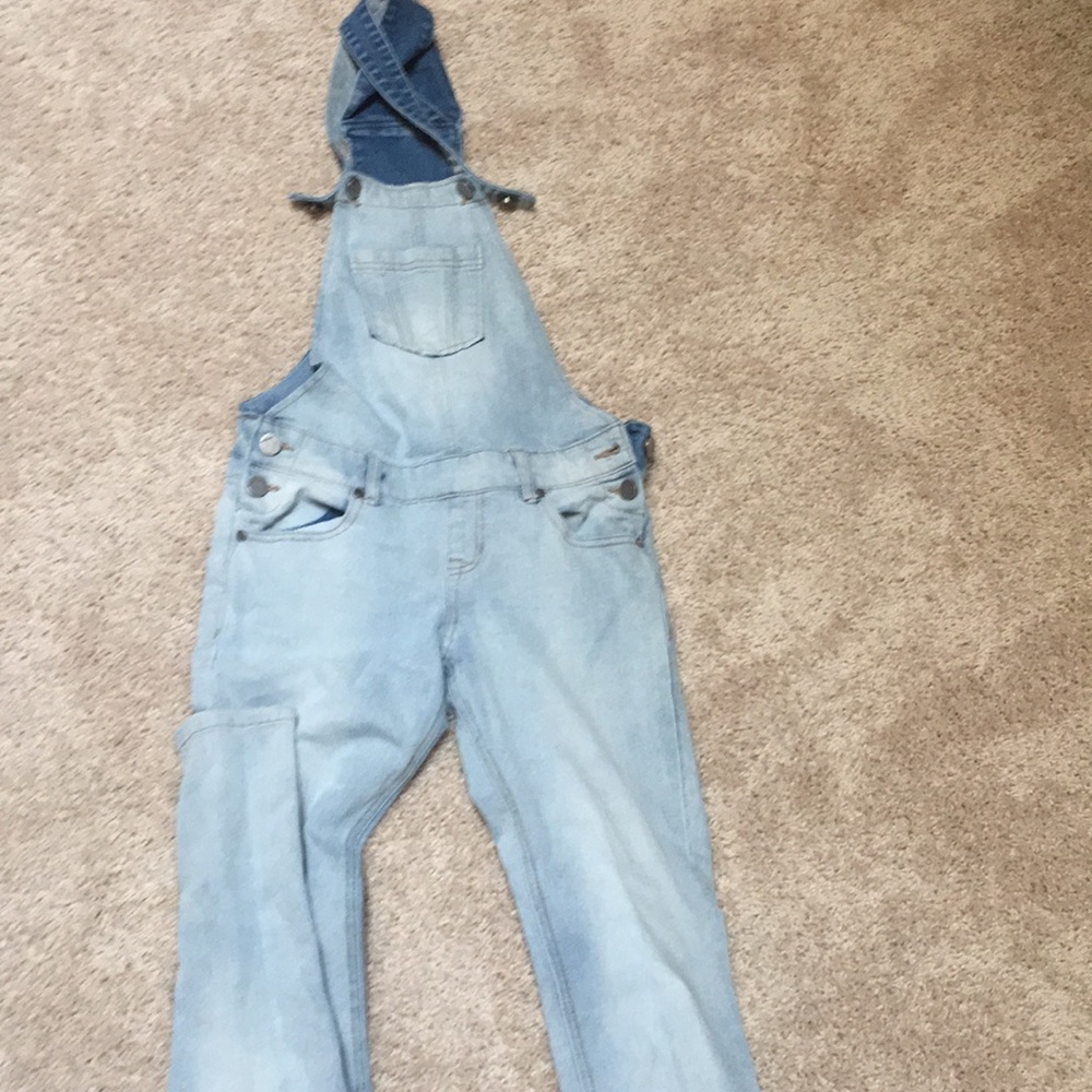 Size 3 Jrs overalls